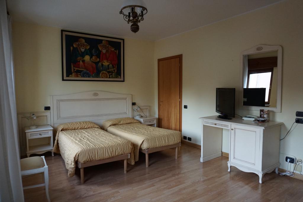 Hotel Siros Verona Habitación foto